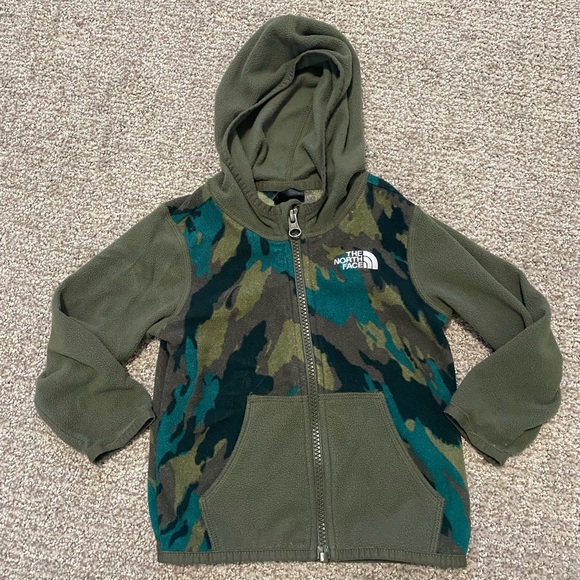The North Face Other - The North Face Glacier Camo Fleece Jacket 12-18m